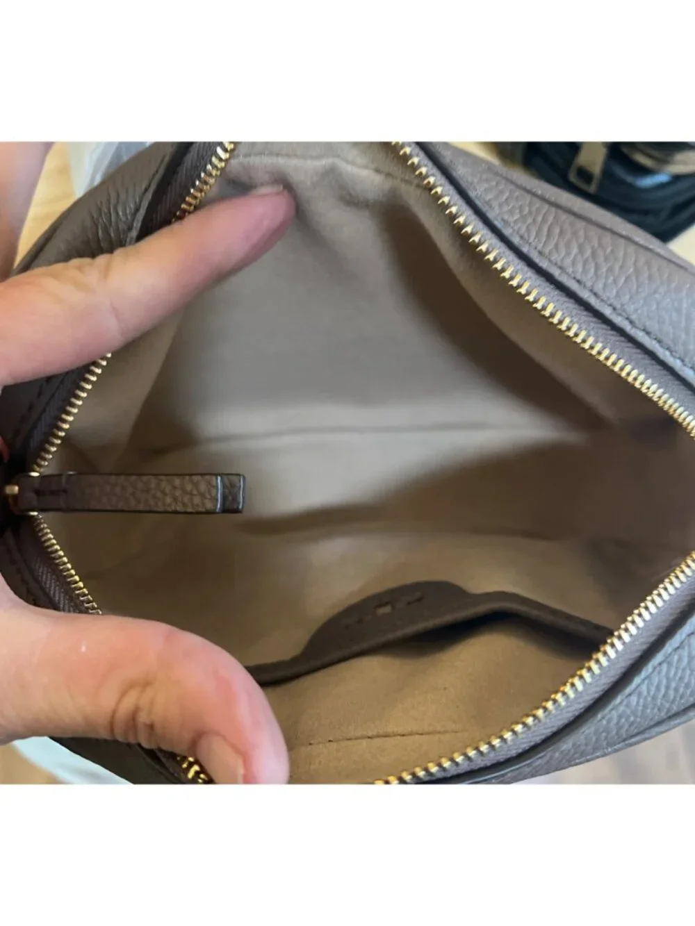 NWT!!!  Authentic Tory Burch Taupe McGraw Camera Bag